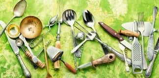 10 stvari koje TREBA DA IZBACITE iz potkrovlja pre Nove godine